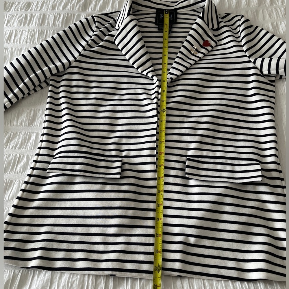 FDJ Striped Unstructured Blazer Open Front Lapels Flap Pockets Nautical Career - Picture 15 of 17